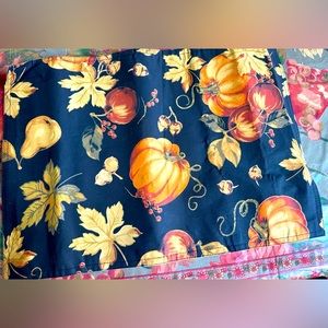 NWOT Beautiful Fall Autumn Pumpkin Inspired Sam Hedaya 2 sided Placemats Set 5